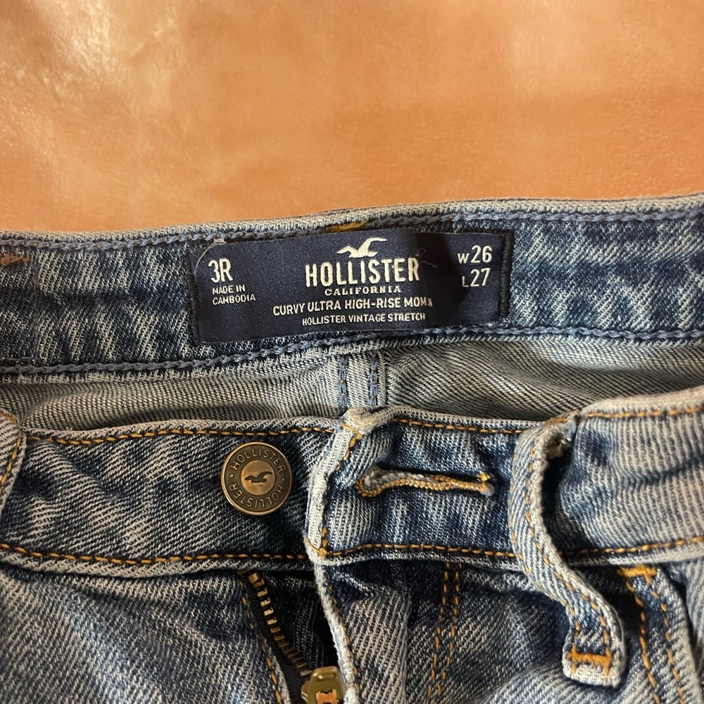 holister jeans